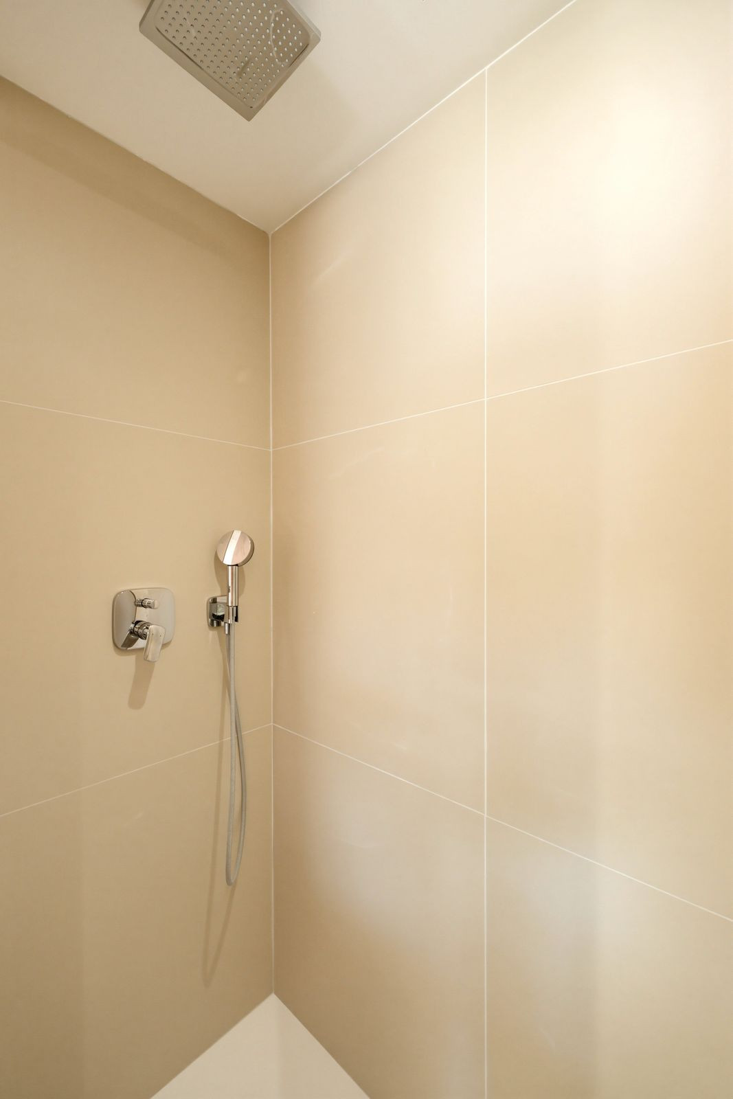 2 Bed Apartment for sale in Higueron Costa Del Sol, Málaga, Spain