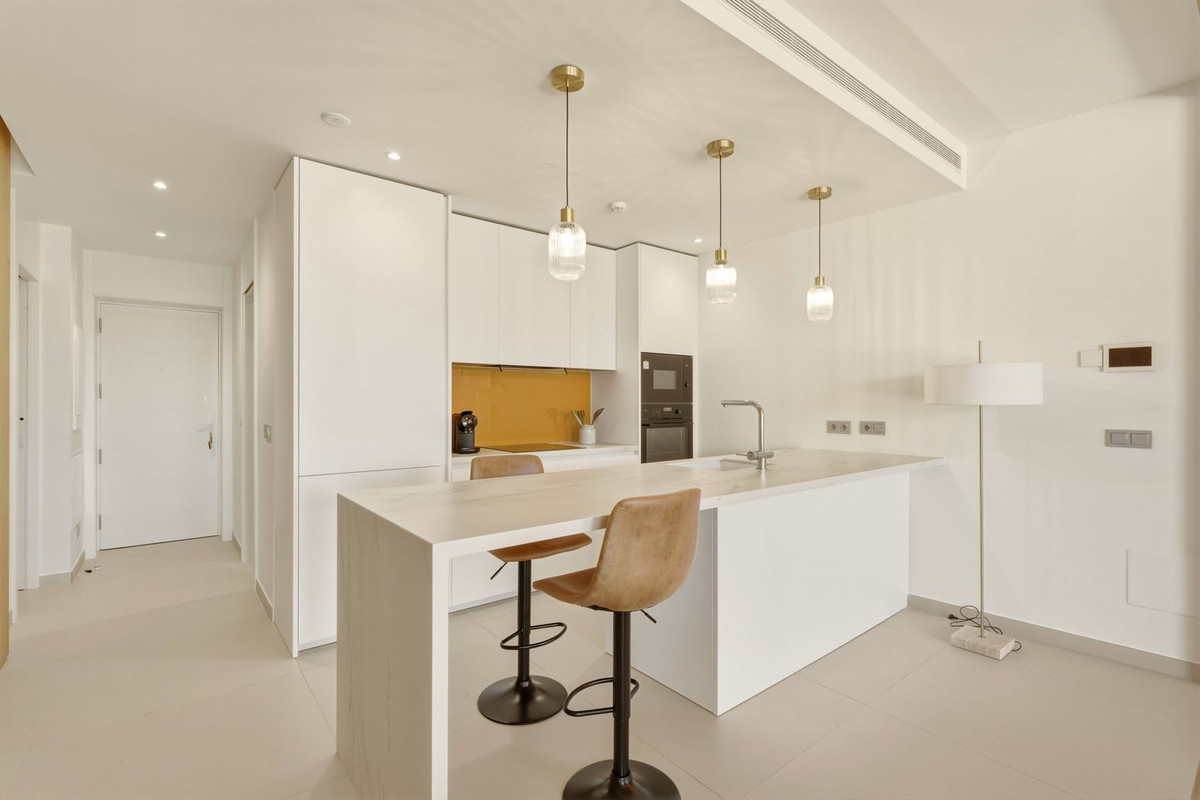 2 Bed Apartment for sale in Higueron Costa Del Sol, Málaga, Spain
