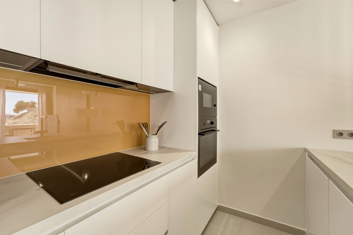 2 Bed Apartment for sale in Higueron Costa Del Sol, Málaga, Spain