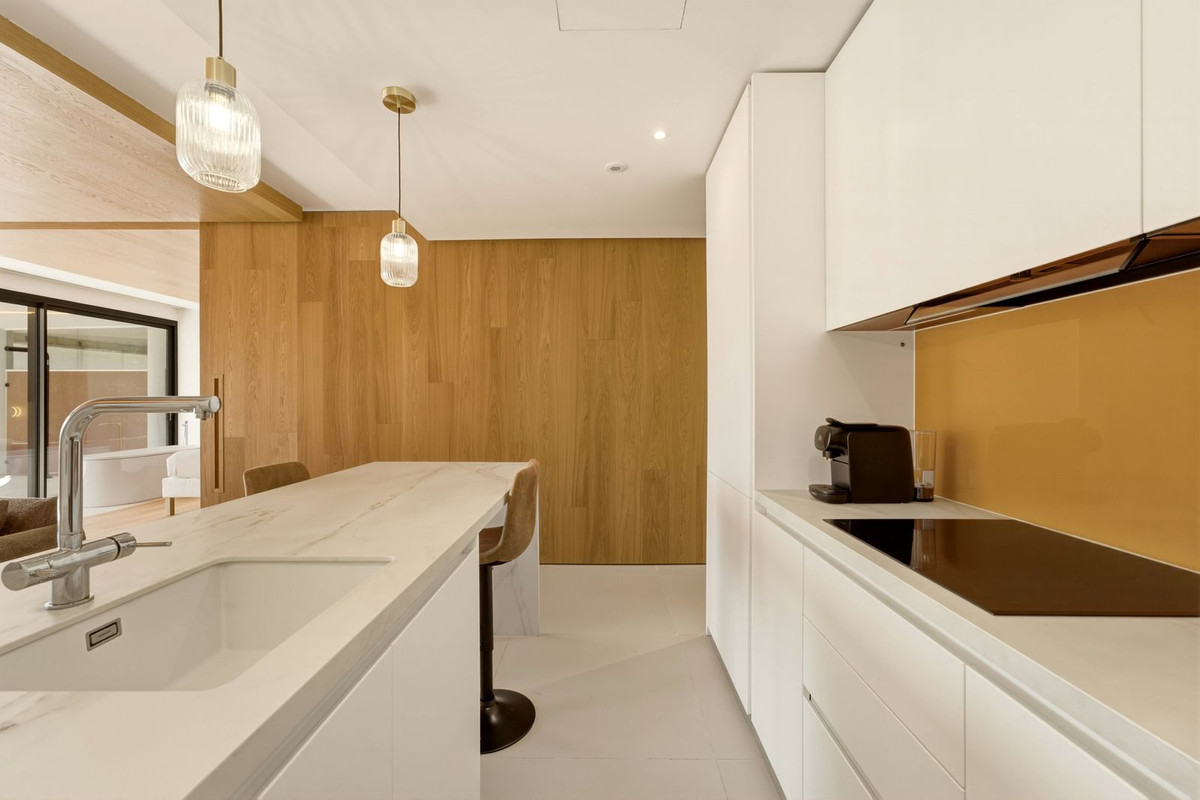 2 Bed Apartment for sale in Higueron Costa Del Sol, Málaga, Spain