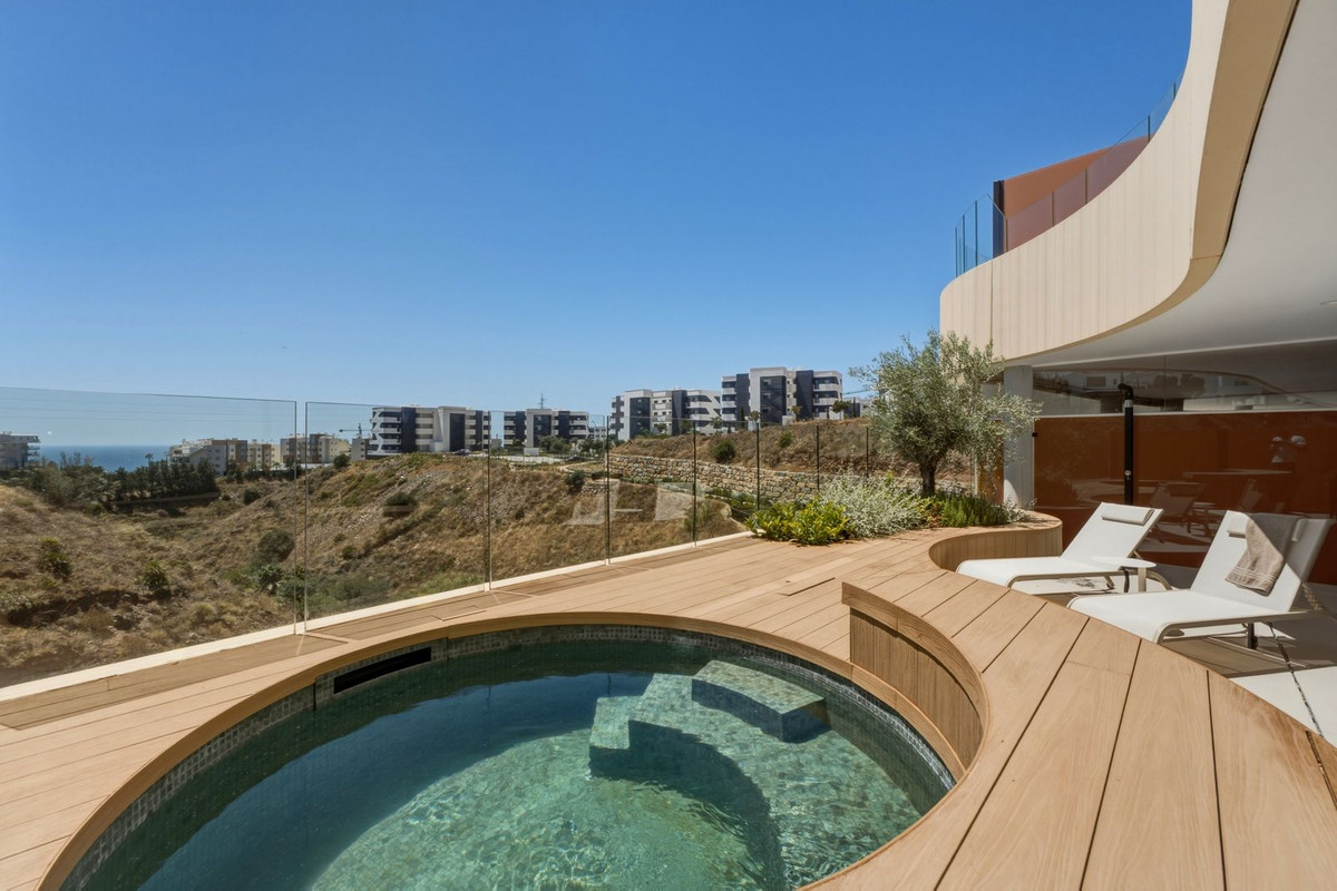 2 Bed Apartment for sale in Higueron Costa Del Sol, Málaga, Spain