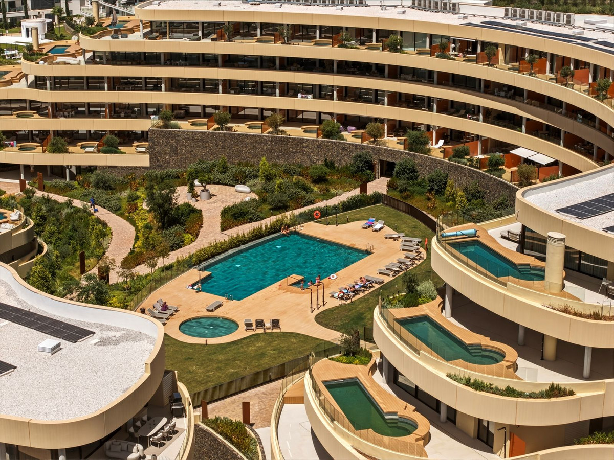2 Bed Apartment for sale in Higueron Costa Del Sol, Málaga, Spain