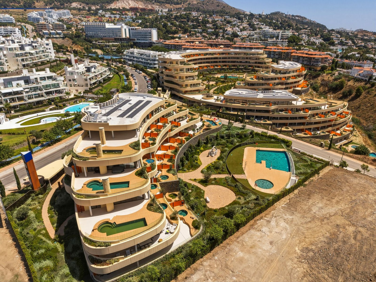 2 Bed Apartment for sale in Higueron Costa Del Sol, Málaga, Spain