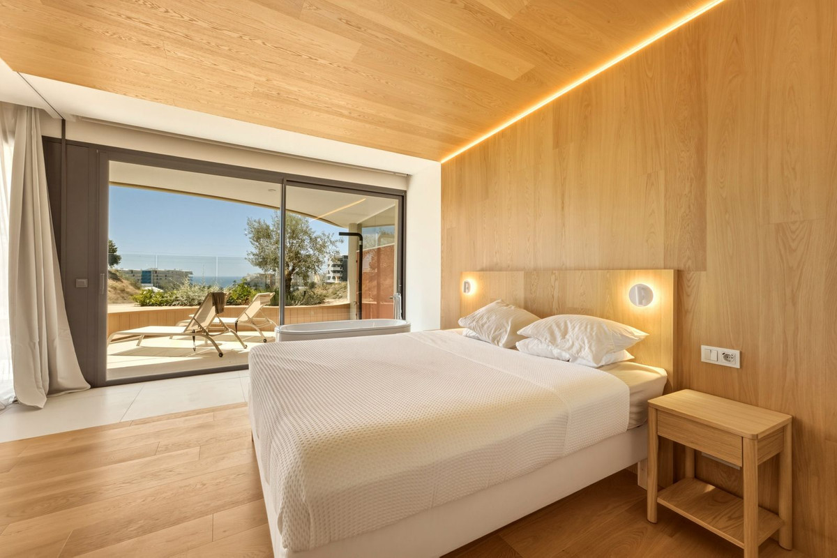 2 Bed Apartment for sale in Higueron Costa Del Sol, Málaga, Spain