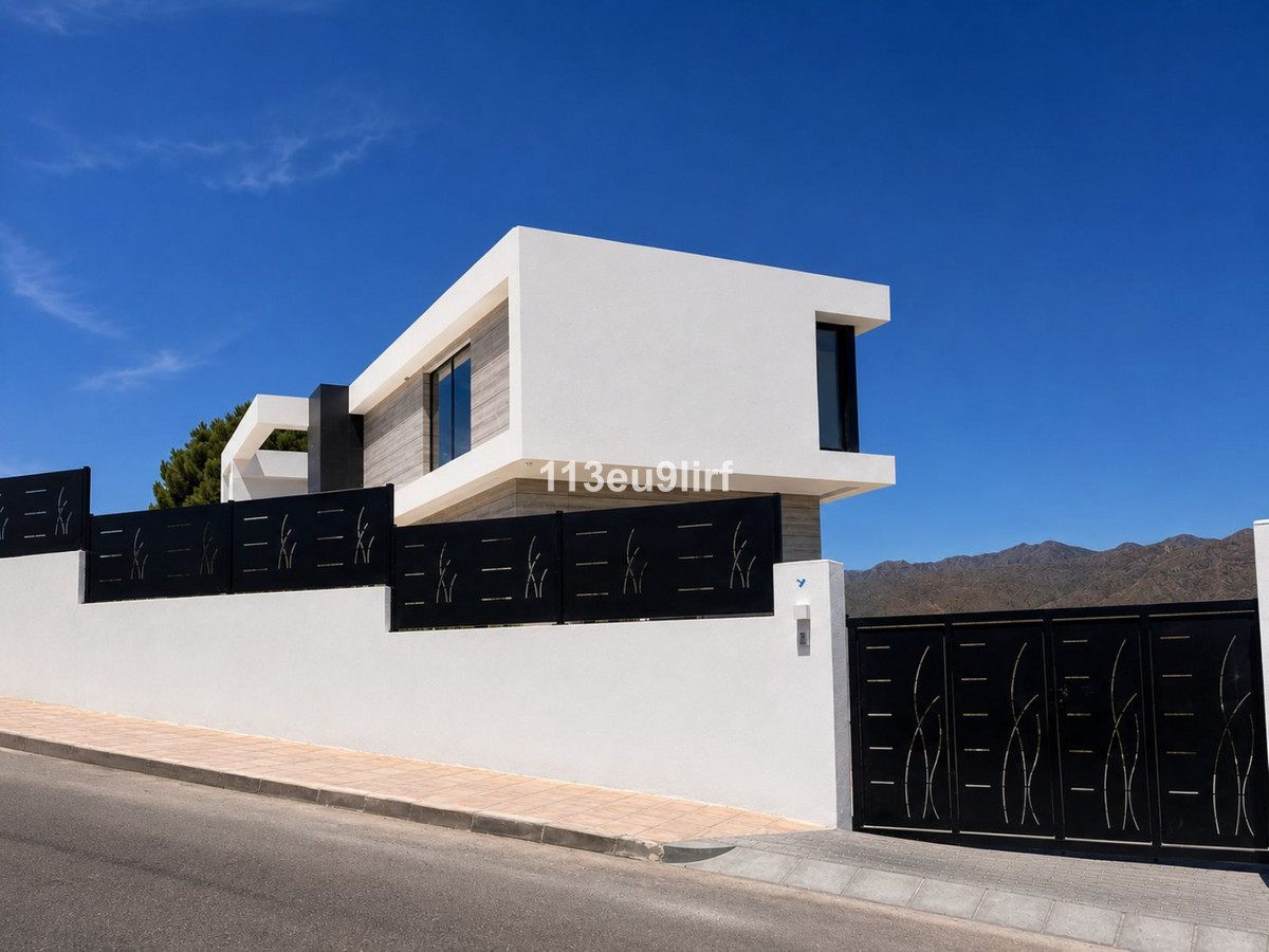 5 Bed Townhouse for sale in La Cala Golf Costa Del Sol, Málaga, Spain