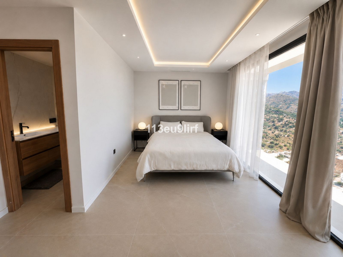 5 Bed Townhouse for sale in La Cala Golf Costa Del Sol, Málaga, Spain