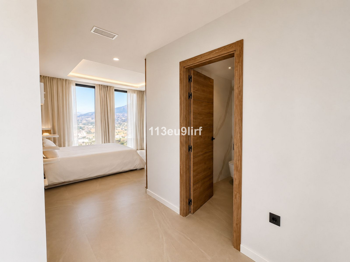 5 Bed Townhouse for sale in La Cala Golf Costa Del Sol, Málaga, Spain