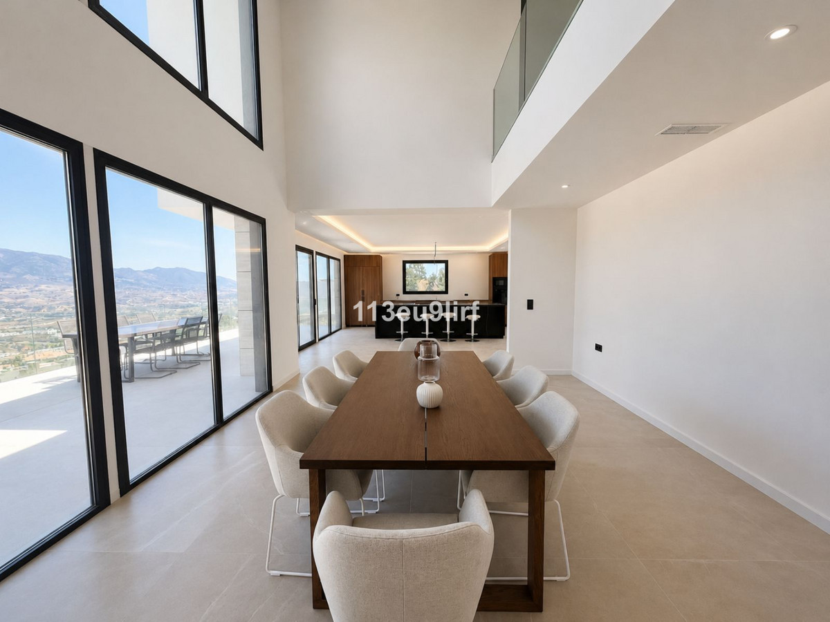 5 Bed Townhouse for sale in La Cala Golf Costa Del Sol, Málaga, Spain