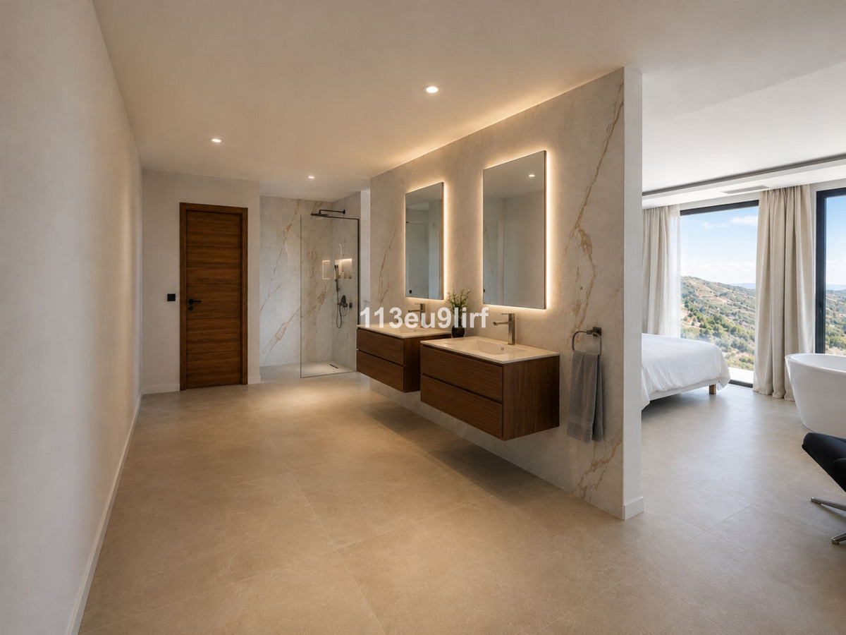 5 Bed Townhouse for sale in La Cala Golf Costa Del Sol, Málaga, Spain