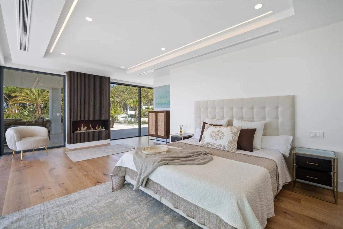 4 Bed Townhouse for sale in Marbella Costa Del Sol, Málaga, Spain