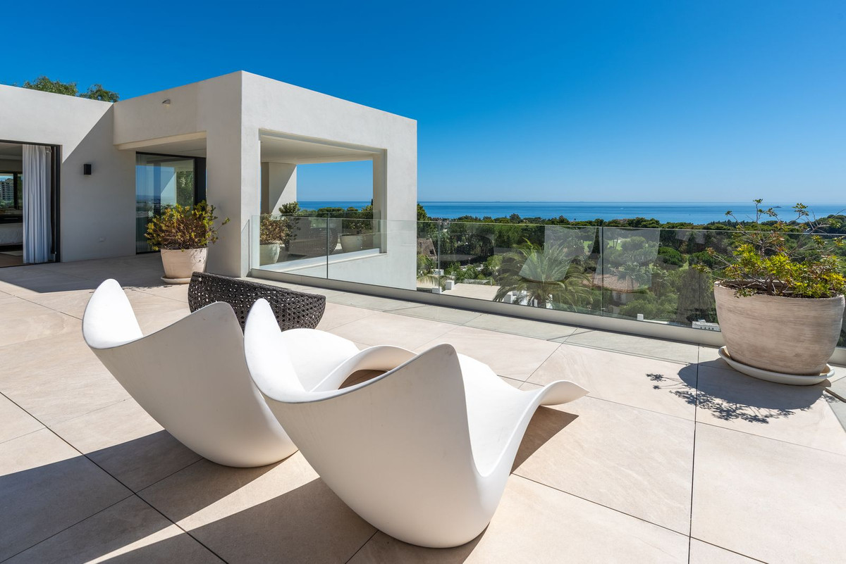 4 Bed Townhouse for sale in Marbella Costa Del Sol, Málaga, Spain