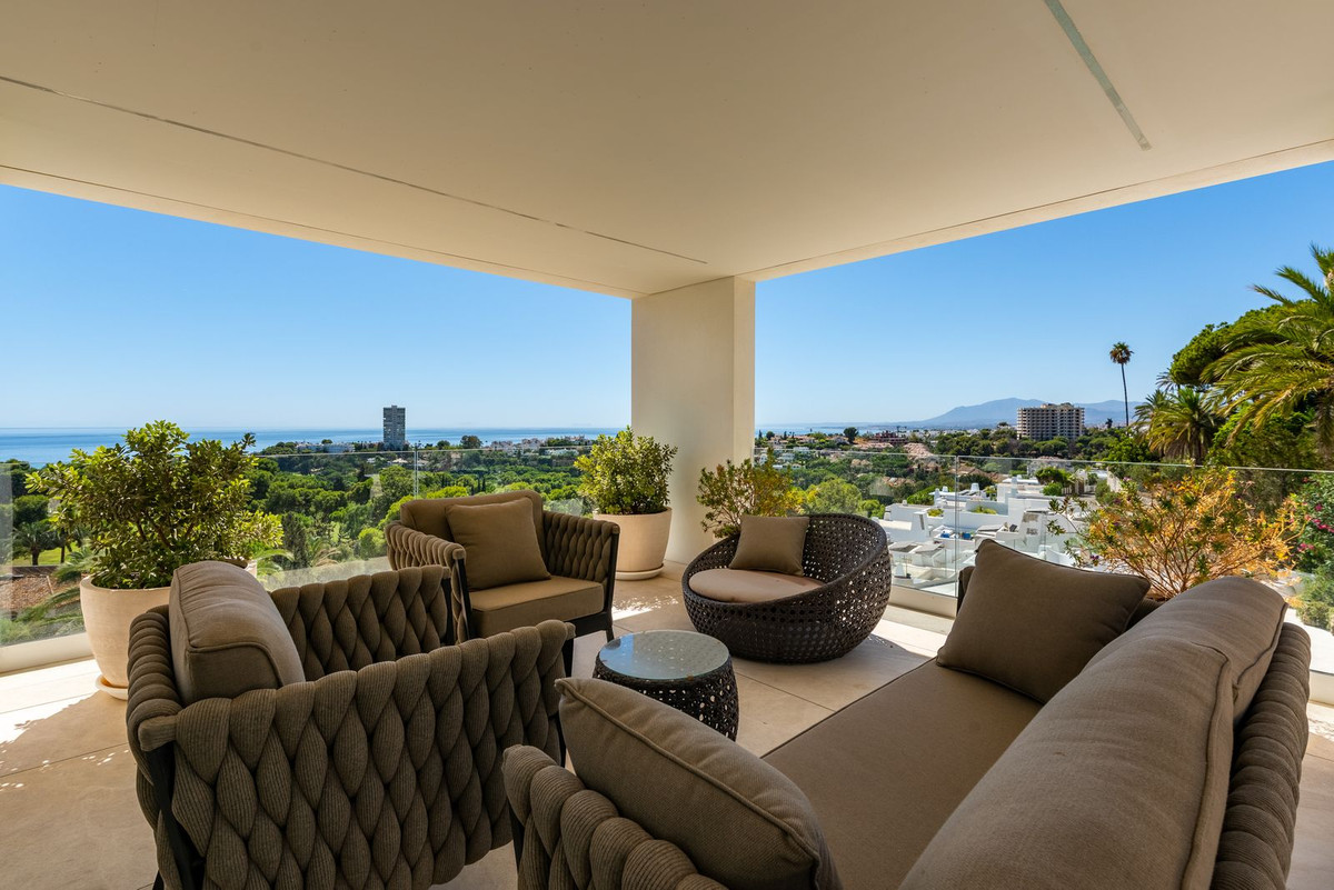 4 Bed Townhouse for sale in Marbella Costa Del Sol, Málaga, Spain