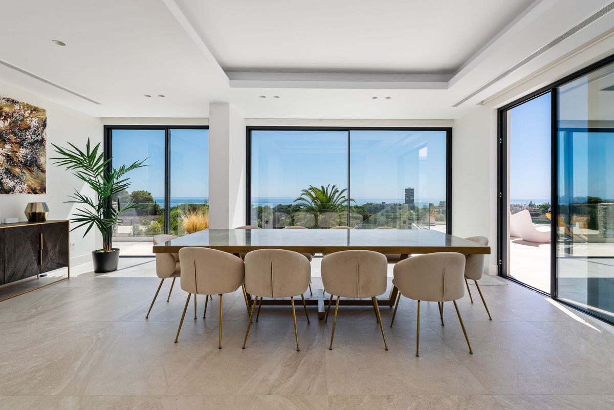 4 Bed Townhouse for sale in Marbella Costa Del Sol, Málaga, Spain