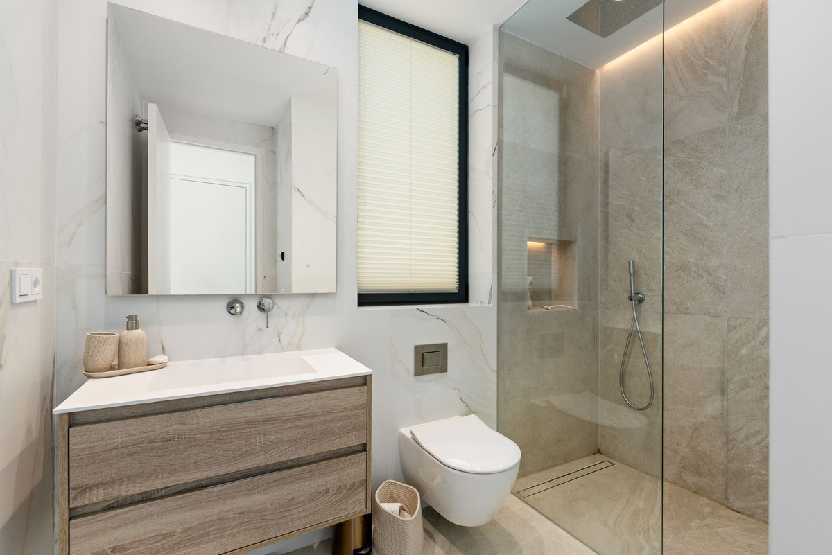 4 Bed Townhouse for sale in Marbella Costa Del Sol, Málaga, Spain