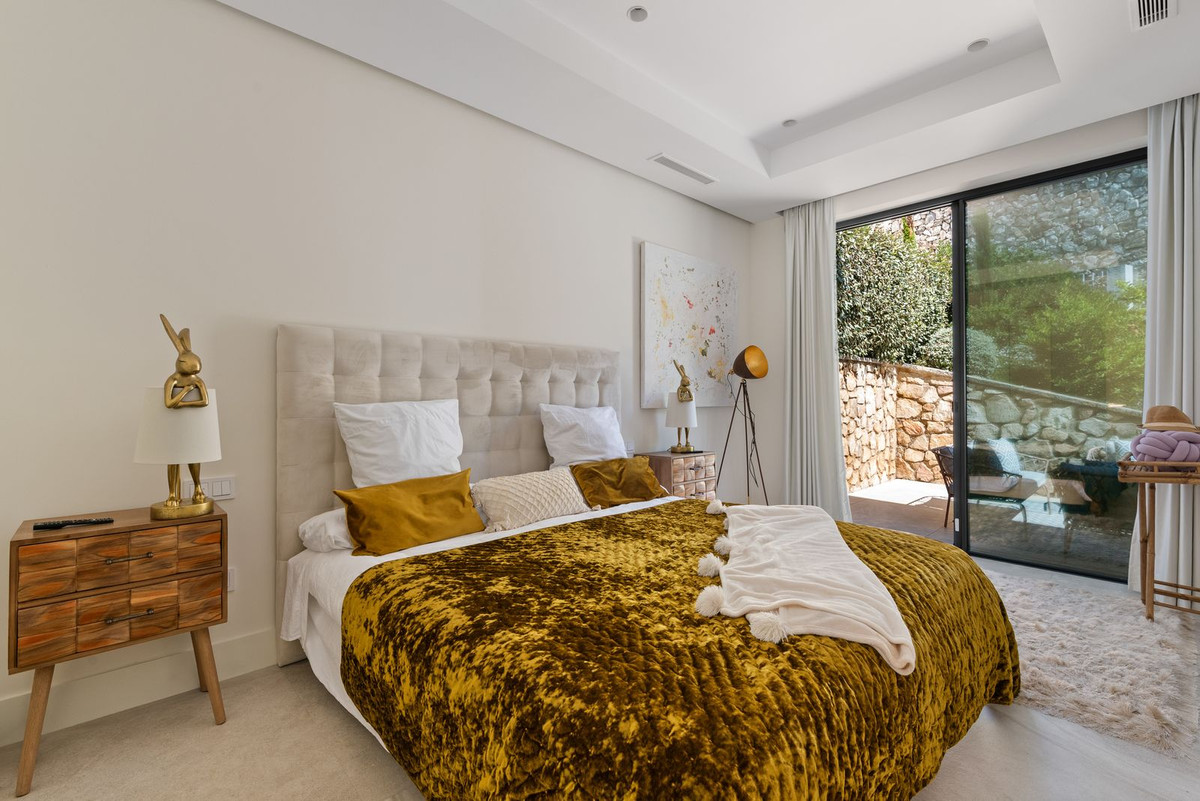 4 Bed Townhouse for sale in Marbella Costa Del Sol, Málaga, Spain