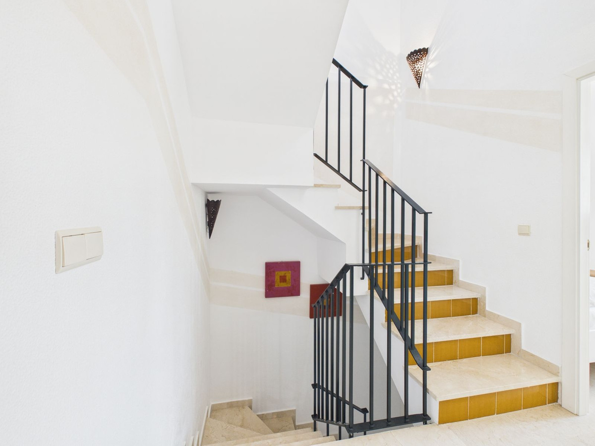 Se vende Adosada de 4 dormitorios en Costa Del Sol, Málaga, España