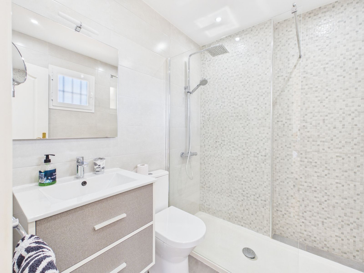 Se vende Adosada de 4 dormitorios en Costa Del Sol, Málaga, España