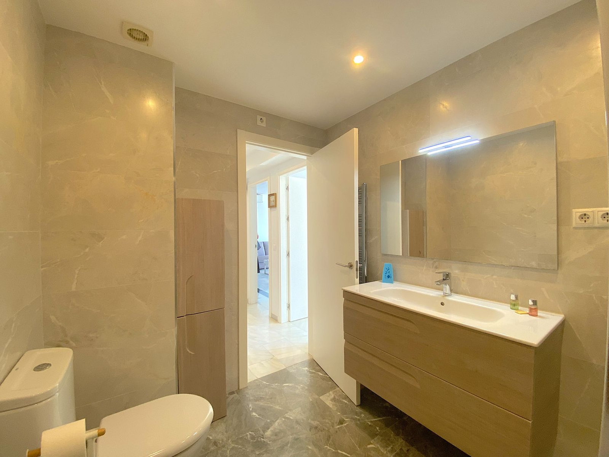 Se vende Apartamento Planta Media de 1 dormitorios en Costa Del Sol, Málaga, España