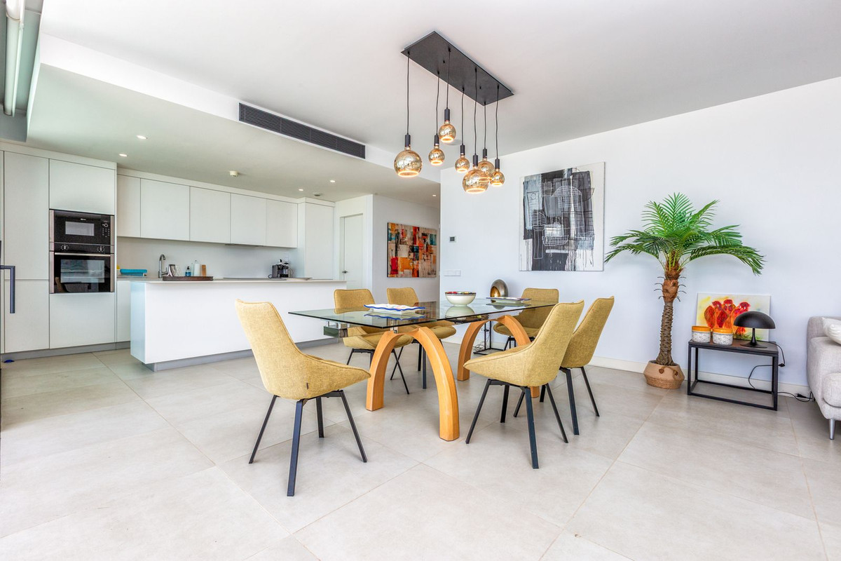 3 Bed Apartment for sale in Higueron Costa Del Sol, Málaga, Spain
