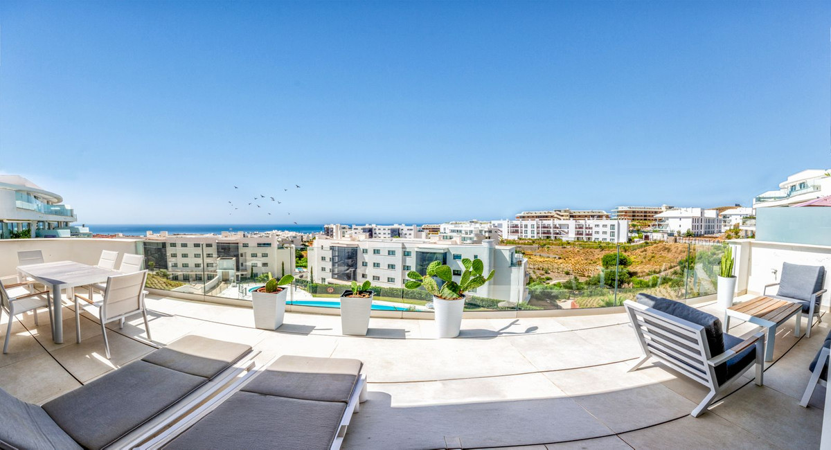 3 Bed Apartment for sale in Higueron Costa Del Sol, Málaga, Spain
