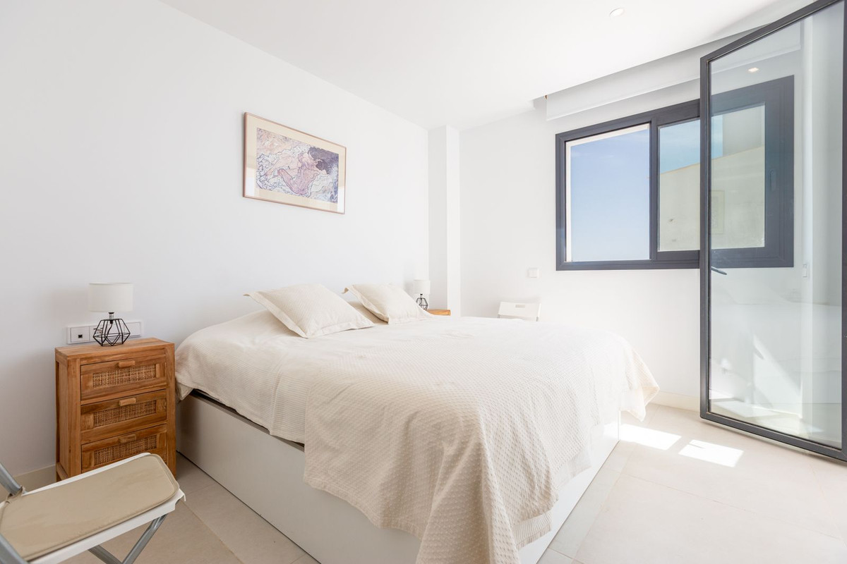 3 Bed Apartment for sale in Higueron Costa Del Sol, Málaga, Spain