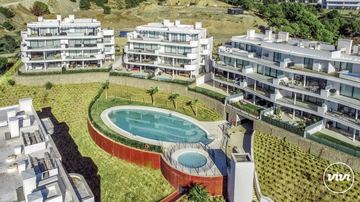 3 Bed Apartment for sale in Higueron Costa Del Sol, Málaga, Spain