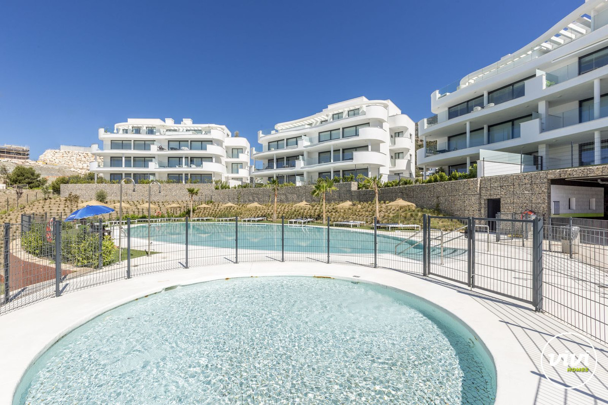 3 Bed Apartment for sale in Higueron Costa Del Sol, Málaga, Spain