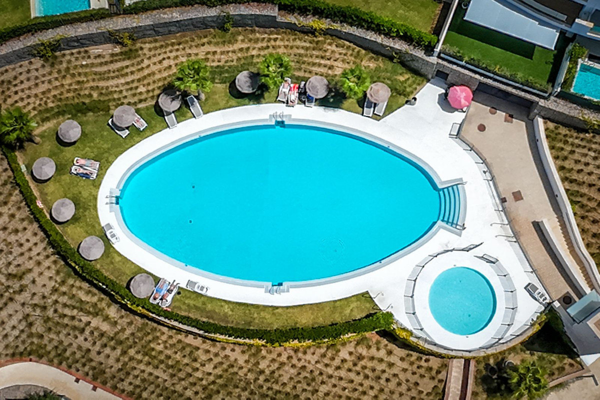 3 Bed Apartment for sale in Higueron Costa Del Sol, Málaga, Spain