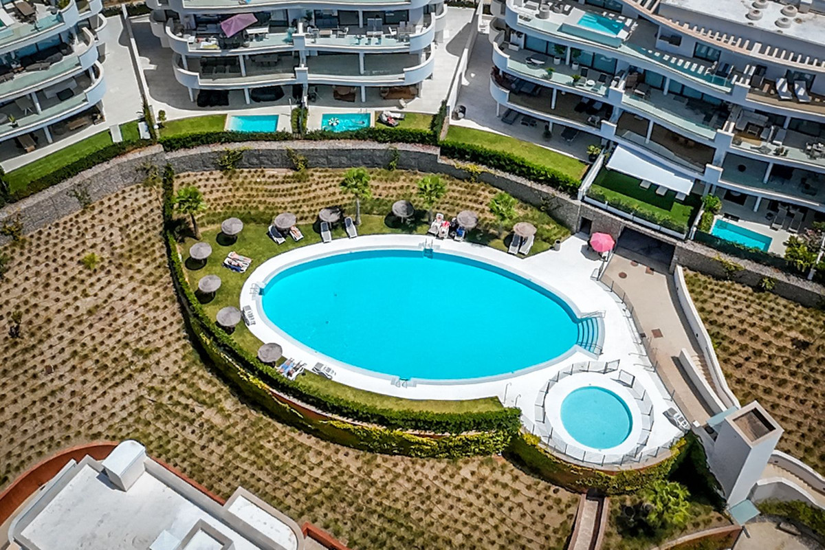3 Bed Apartment for sale in Higueron Costa Del Sol, Málaga, Spain