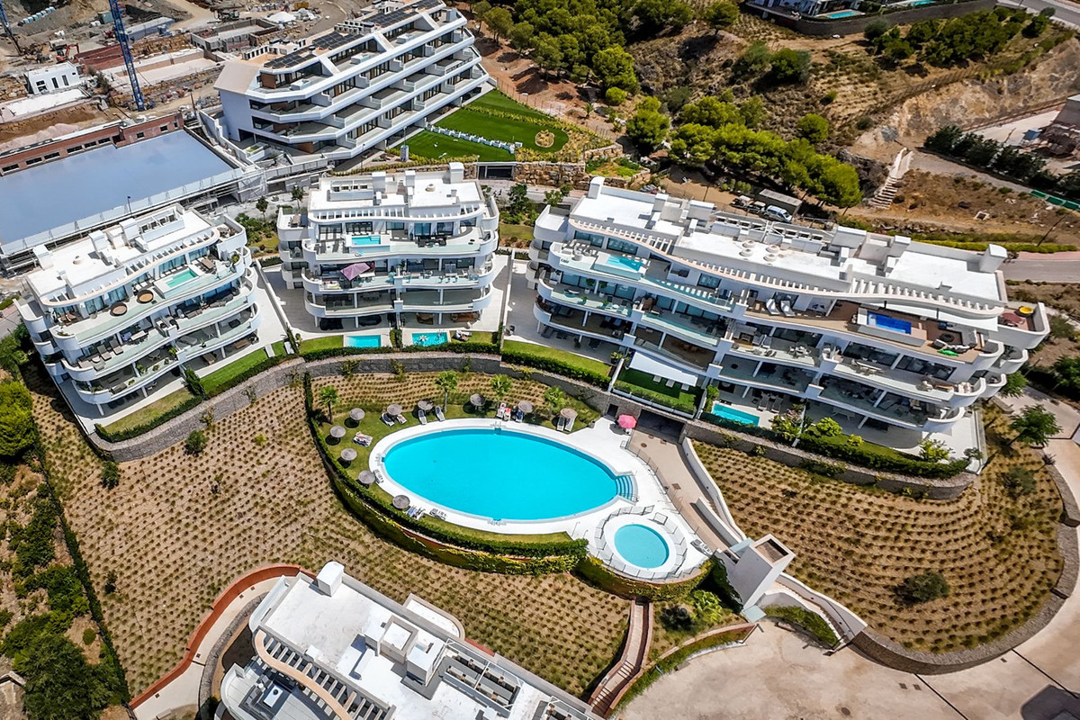 3 Bed Apartment for sale in Higueron Costa Del Sol, Málaga, Spain