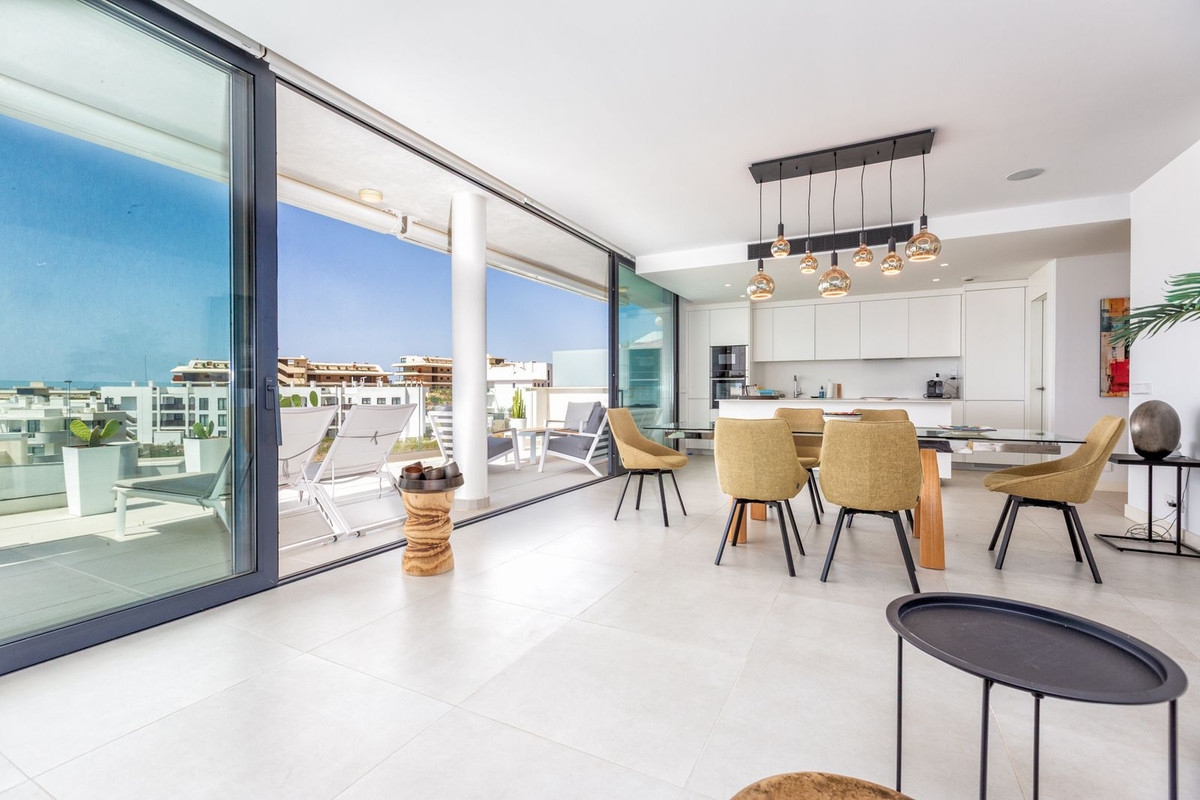 3 Bed Apartment for sale in Higueron Costa Del Sol, Málaga, Spain