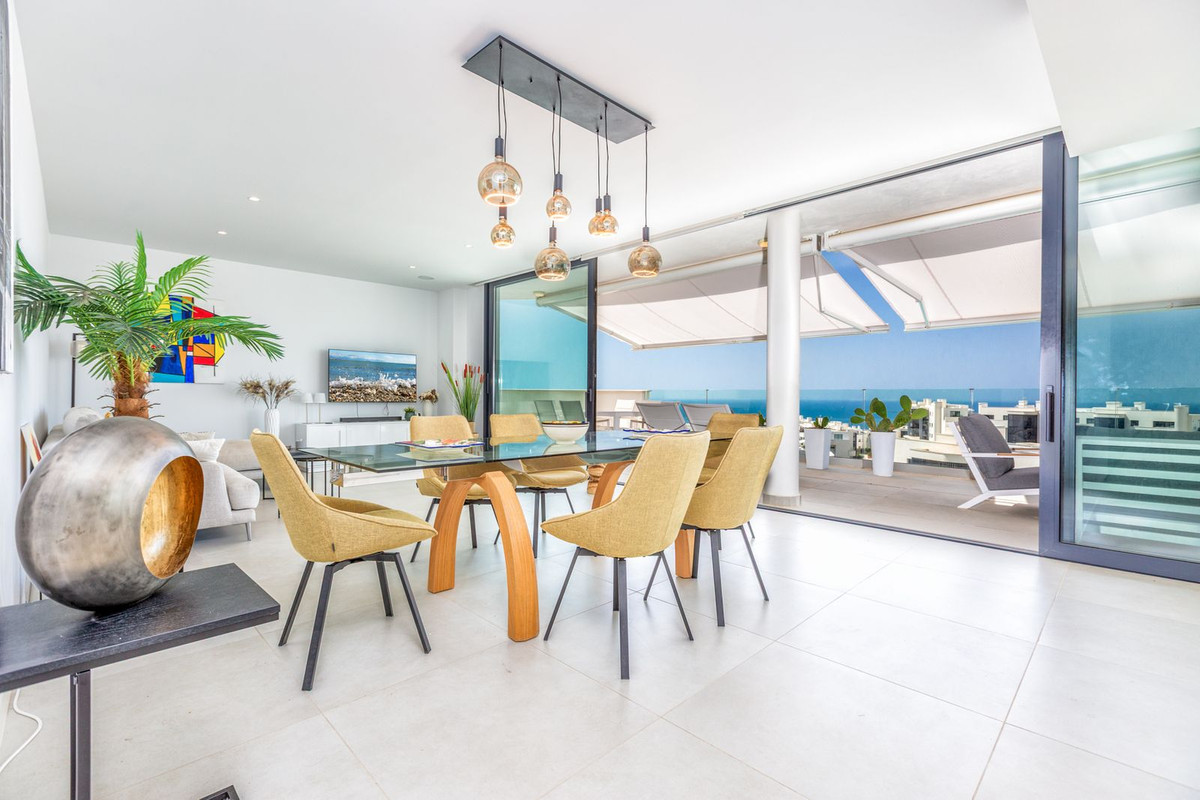 3 Bed Apartment for sale in Higueron Costa Del Sol, Málaga, Spain