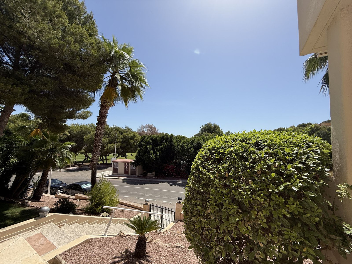 Se vende Apartamento Planta Baja de 2 dormitorios en Costa Blanca, Alicante, España