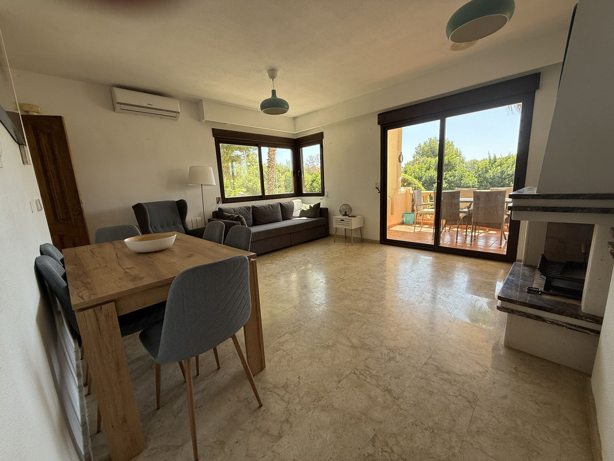 Se vende Apartamento Planta Baja de 2 dormitorios en Costa Blanca, Alicante, España