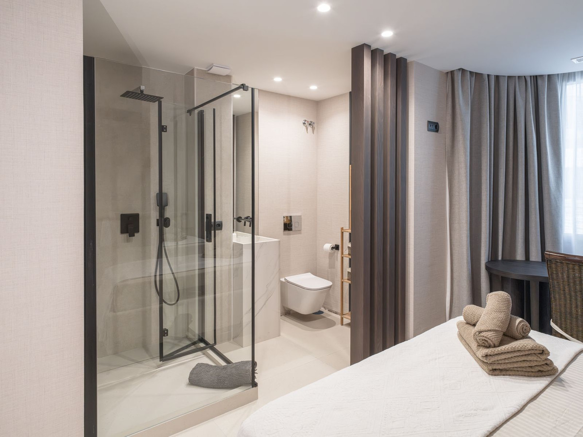 Se vende Apartamento Planta Baja de 2 dormitorios en Costa Del Sol, Málaga, España