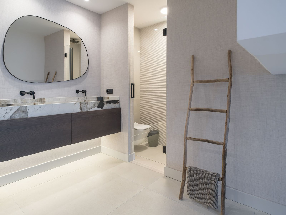 Se vende Apartamento Planta Baja de 2 dormitorios en Costa Del Sol, Málaga, España