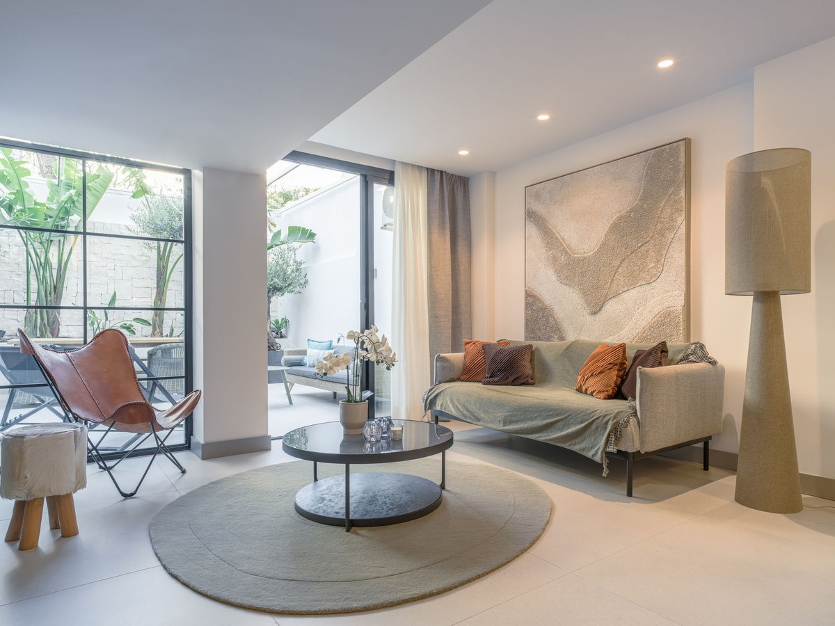 Se vende Apartamento Planta Baja de 2 dormitorios en Costa Del Sol, Málaga, España