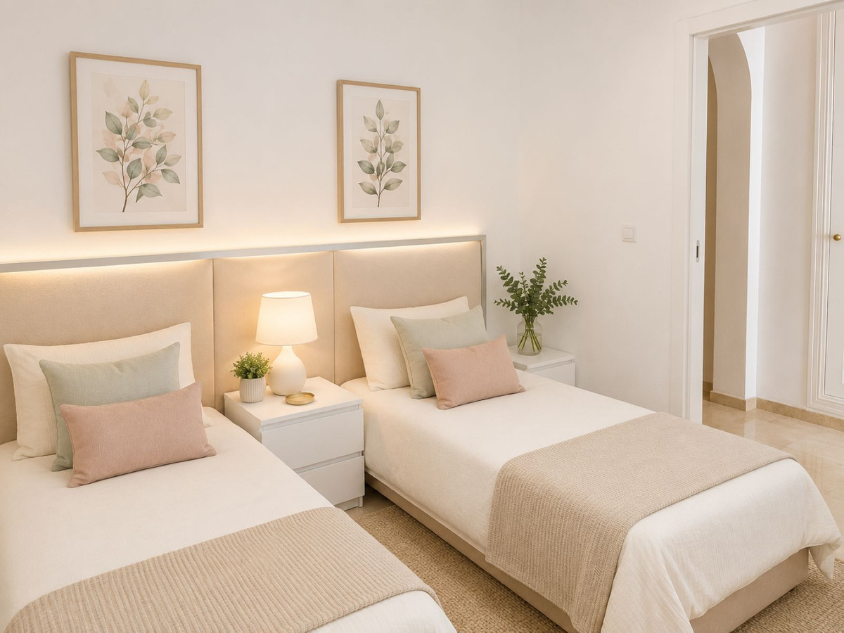 3 Bed Apartment for sale in Nueva Andalucía Costa Del Sol, Málaga, Spain