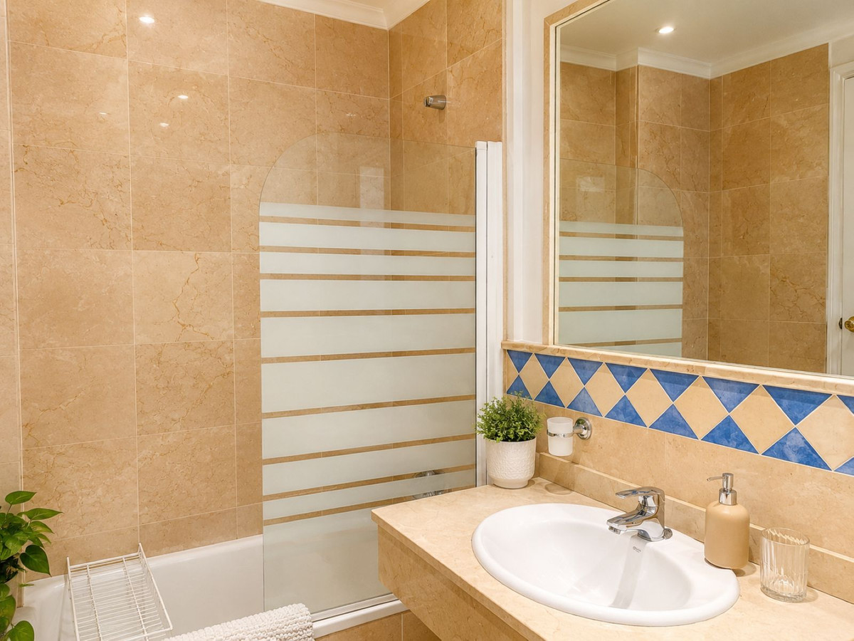 3 Bed Apartment for sale in Nueva Andalucía Costa Del Sol, Málaga, Spain