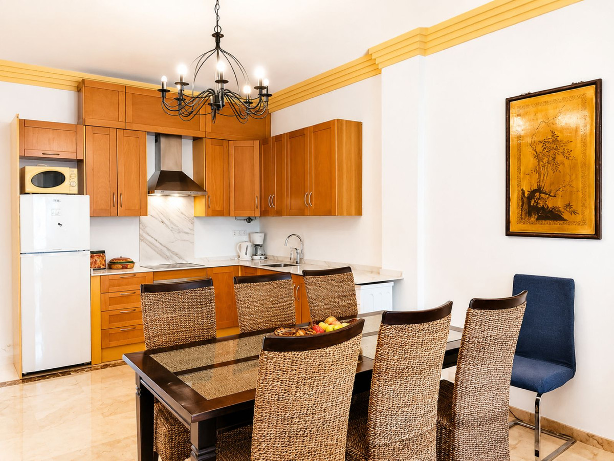 3 Bed Apartment for sale in Nueva Andalucía Costa Del Sol, Málaga, Spain