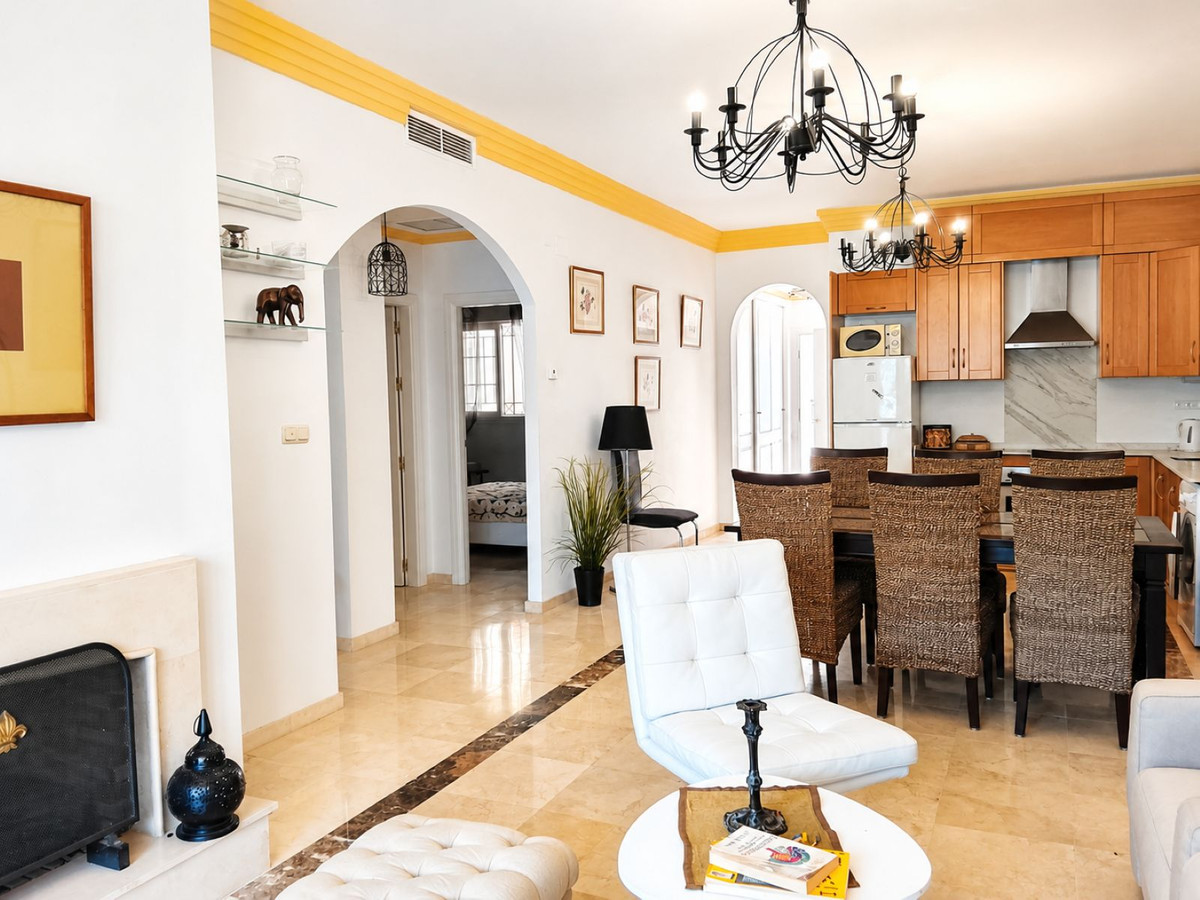 3 Bed Apartment for sale in Nueva Andalucía Costa Del Sol, Málaga, Spain