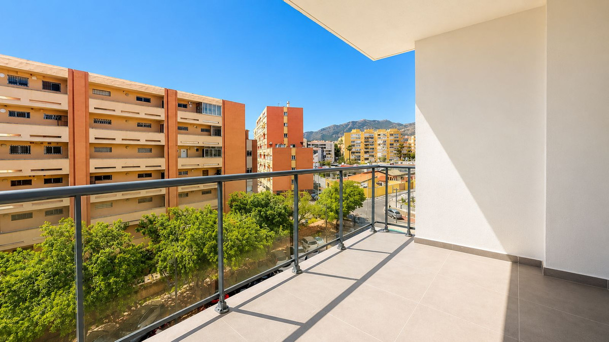 Se vende Apartamento Planta Media de 3 dormitorios en Costa Del Sol, Málaga, España