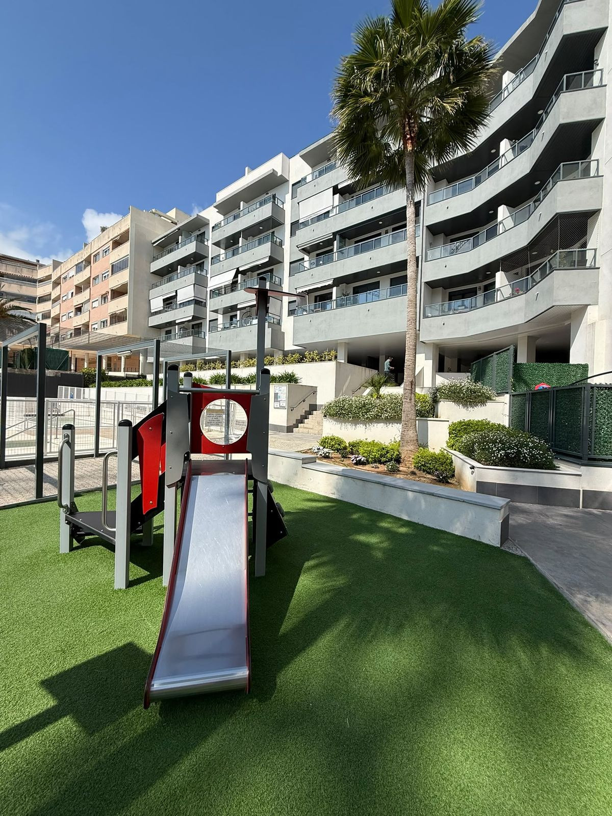 2 Bed Apartment for sale in Las Lagunas Costa Del Sol, Málaga, Spain