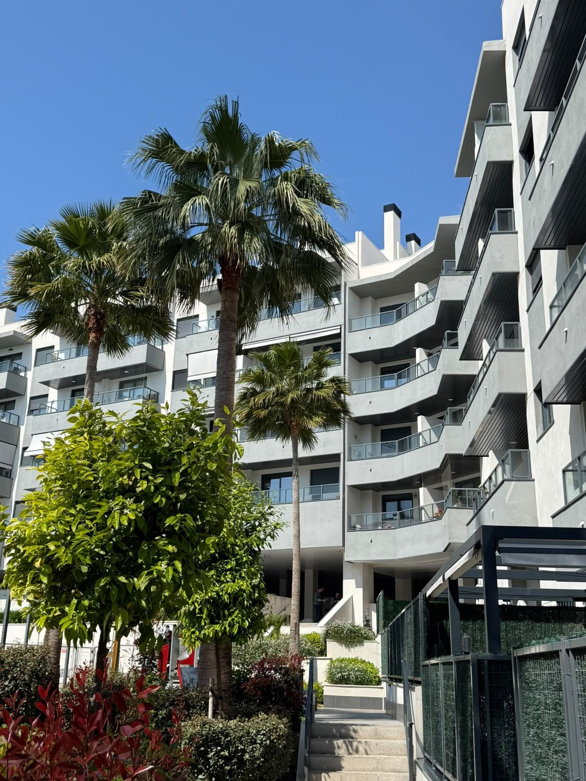 2 Bed Apartment for sale in Las Lagunas Costa Del Sol, Málaga, Spain