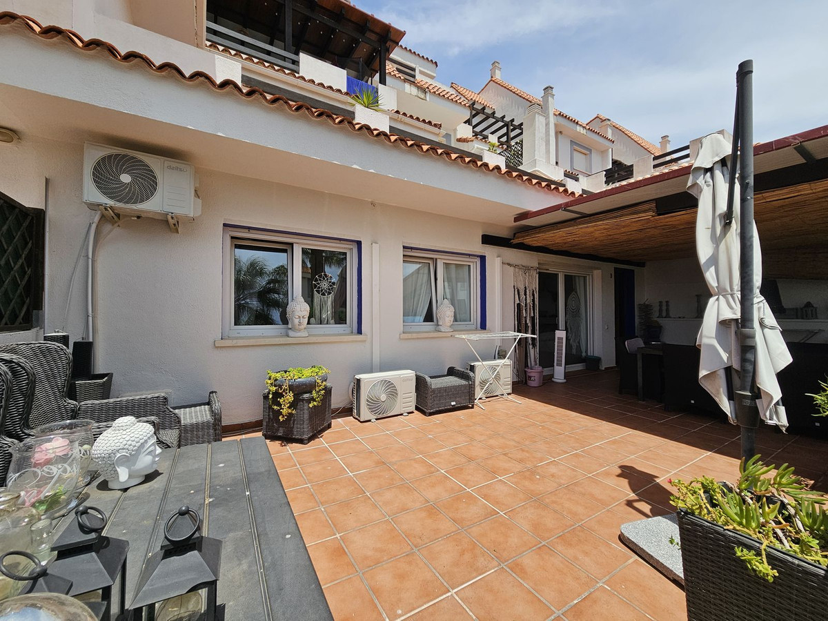 2 Bed Apartment for sale in Manilva Costa Del Sol, Málaga, Spain