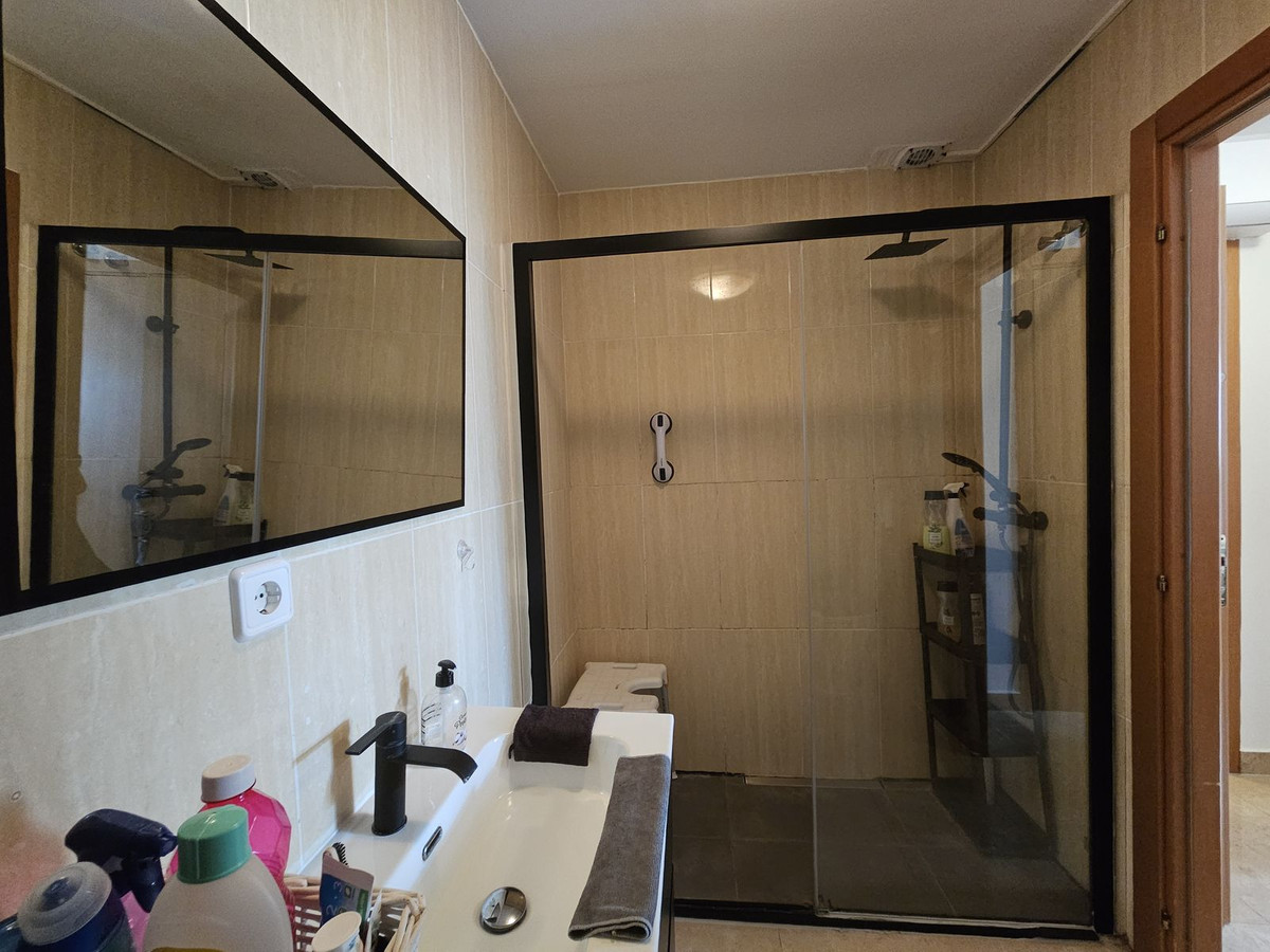 2 Bed Apartment for sale in Manilva Costa Del Sol, Málaga, Spain