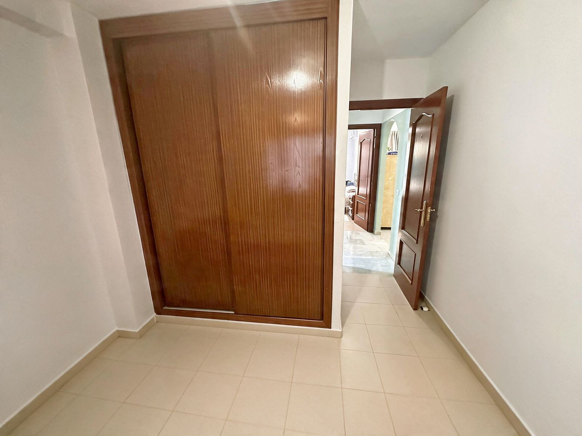 2 Bed Apartment for sale in Las Lagunas Costa Del Sol, Málaga, Spain