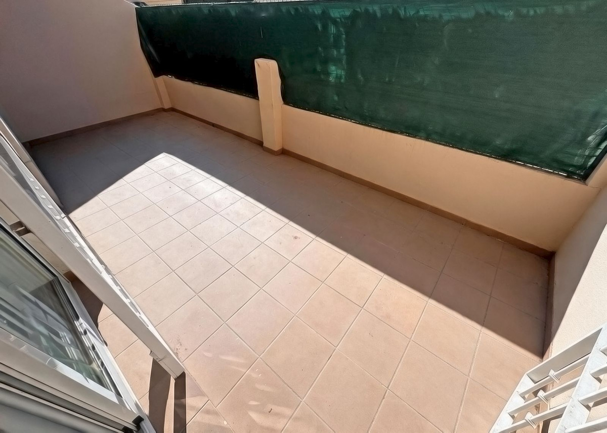 2 Bed Apartment for sale in Las Lagunas Costa Del Sol, Málaga, Spain