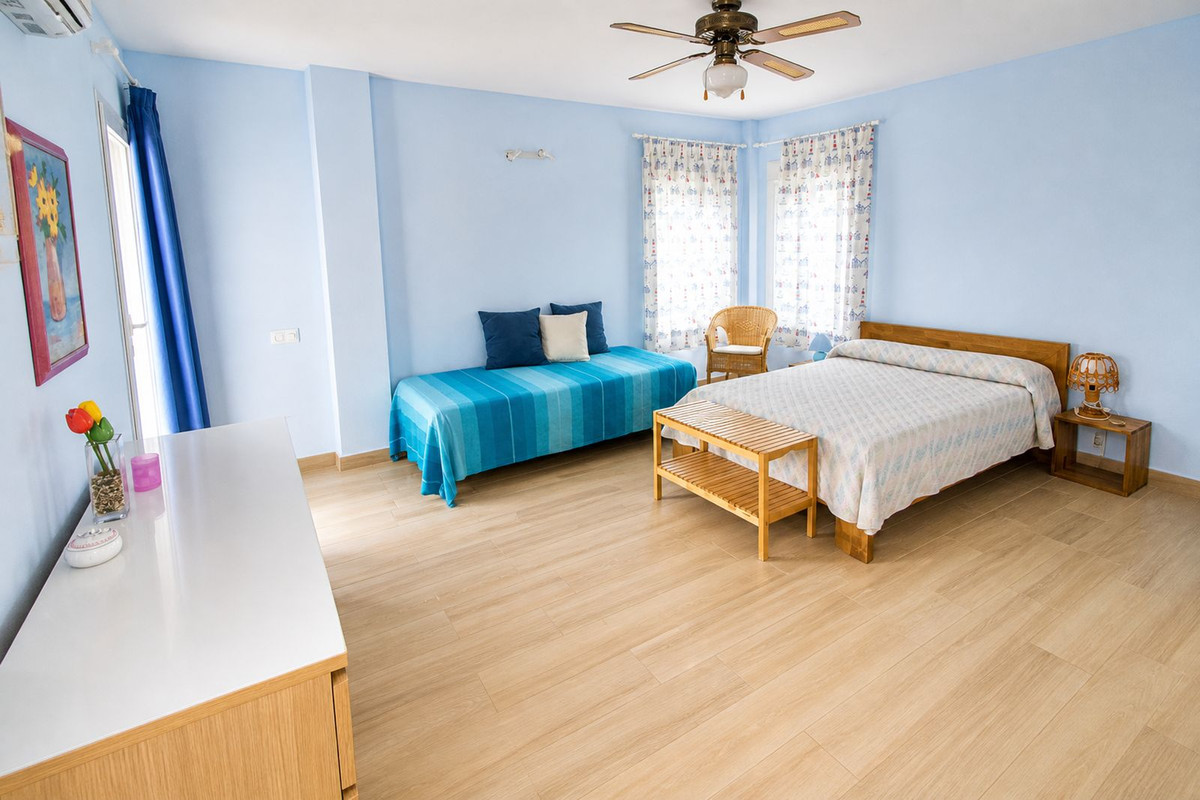 Se vende Ático Dúplex de 3 dormitorios en Costa Del Sol, Málaga, España