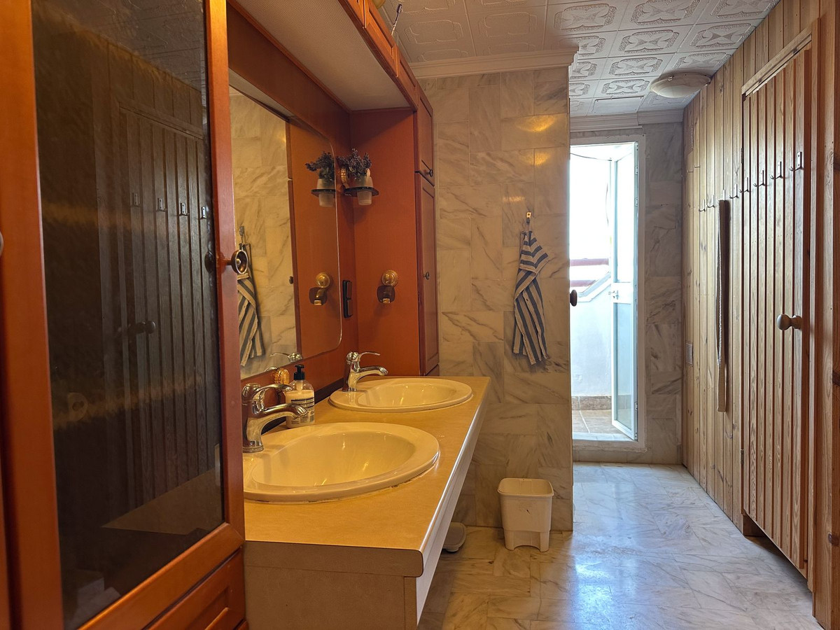 Se vende Ático de 2 dormitorios en Costa Del Sol, Málaga, España